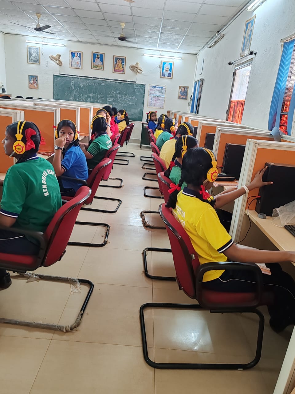 भाषा प्रयोगशाला