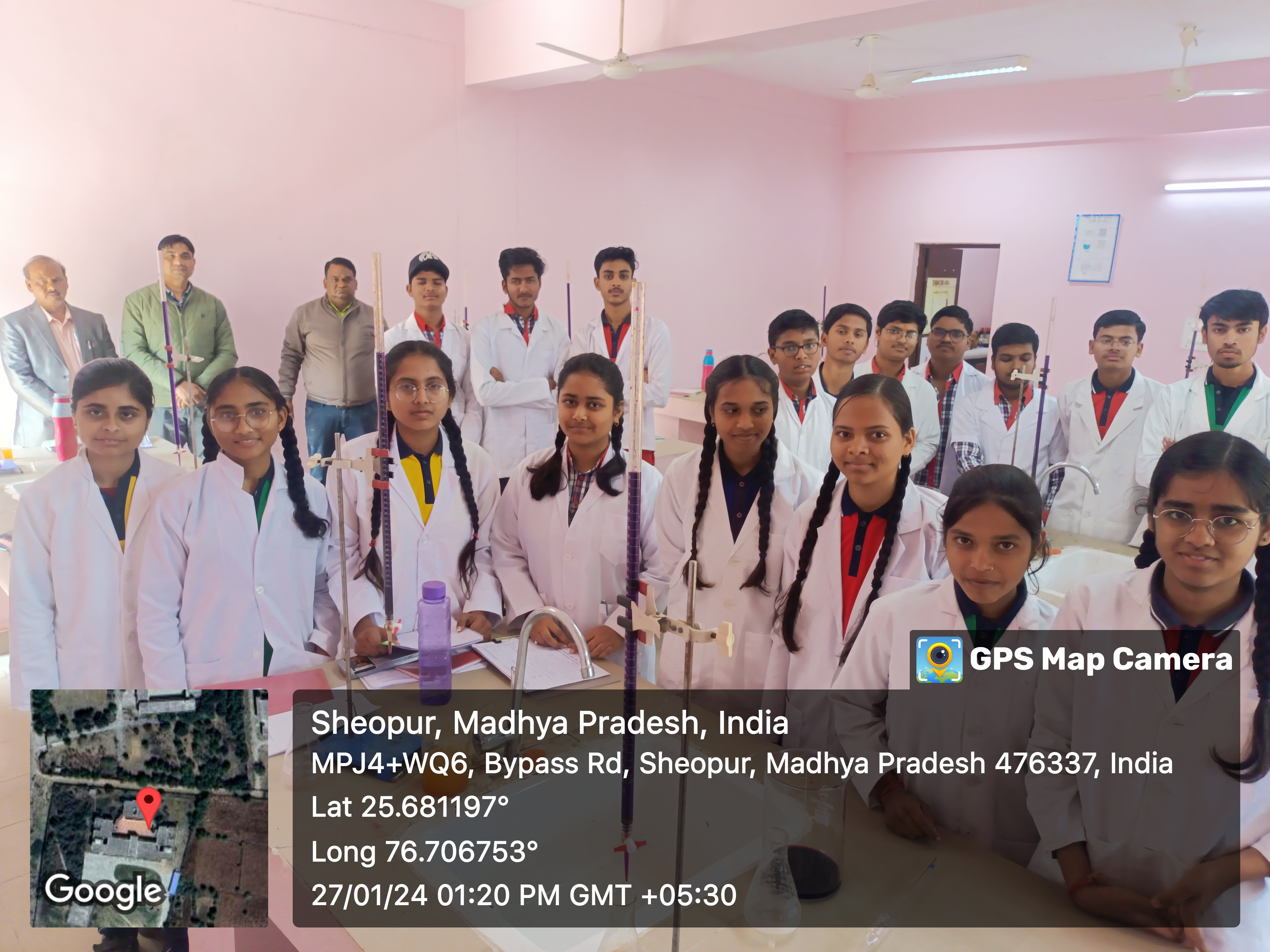 लैब्सभौतिकीरसायन विज्ञानजीवविज्ञान