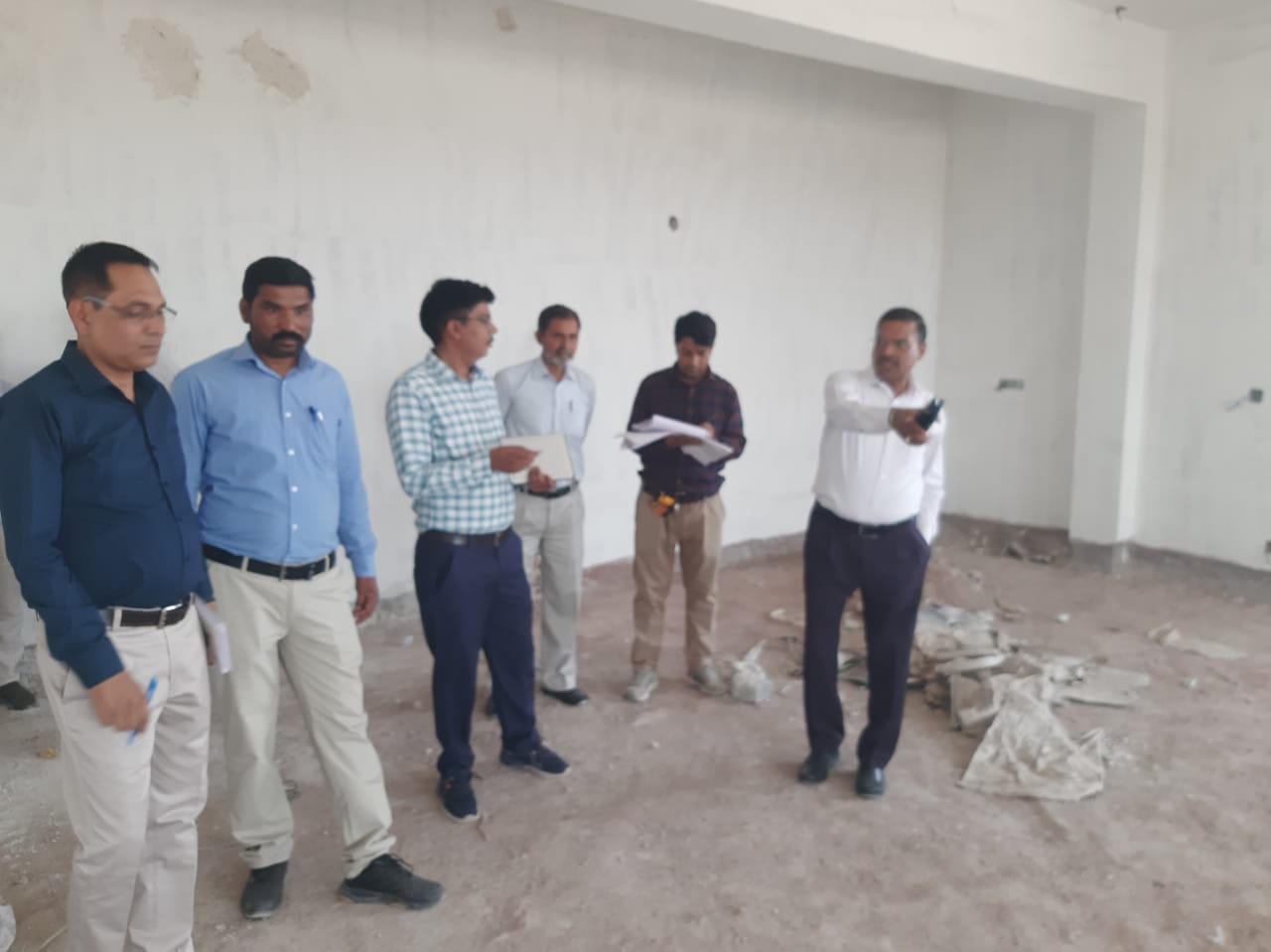 नई बिल्डिंग