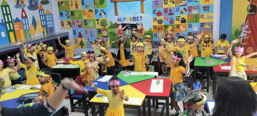 Dance Activity by Bal vatika students