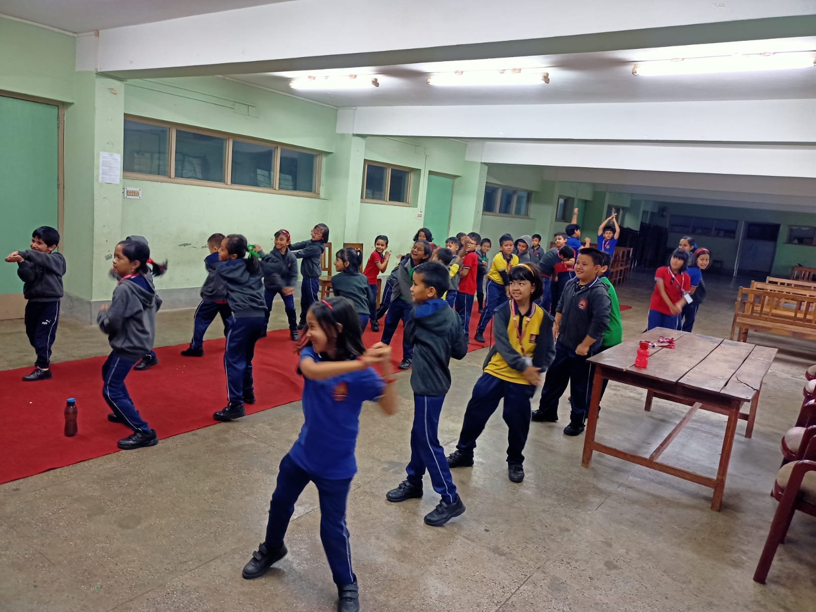 मजेदार दिन