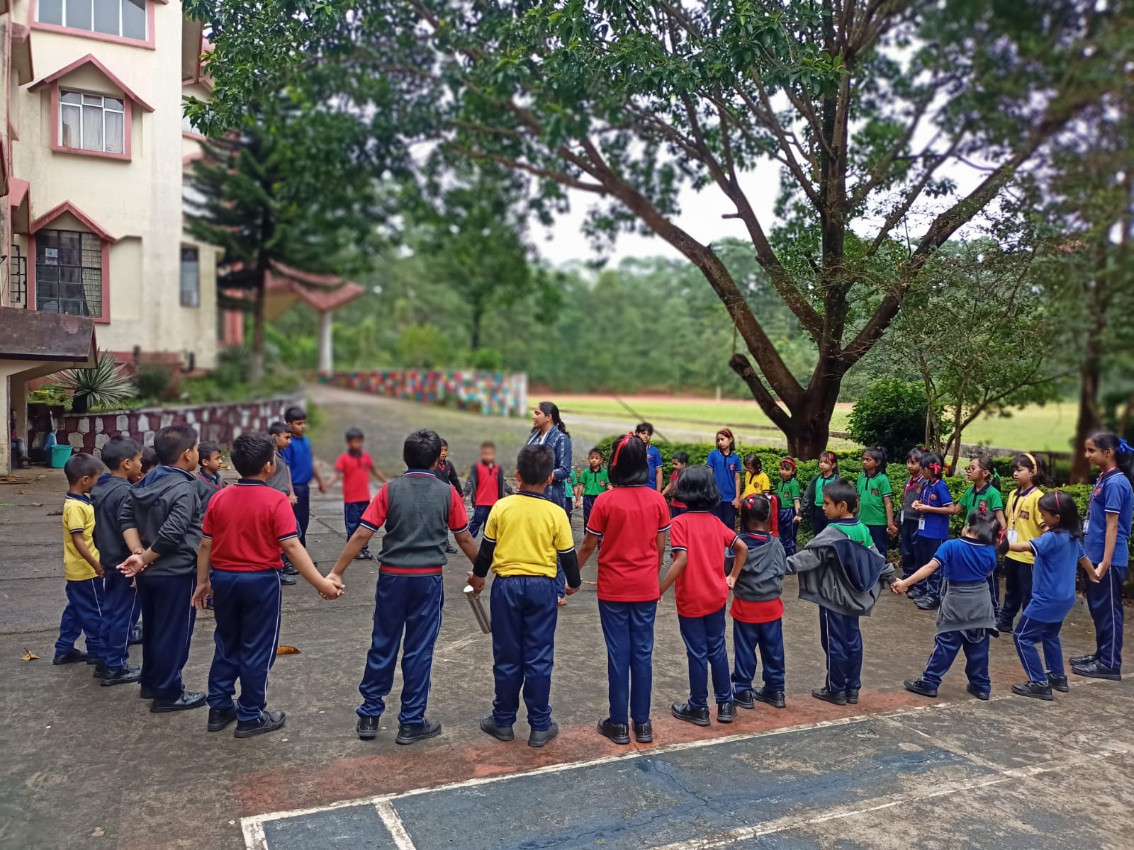 मजेदार दिन