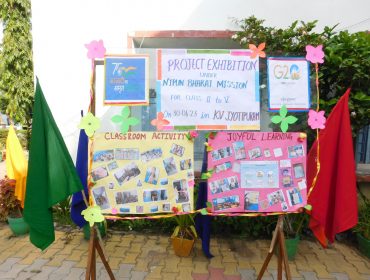 showcasing models and paintings by students under NIPUN BHARAT