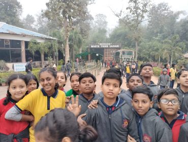 शैक्षणिक भ्रमण मुकुंदपुर