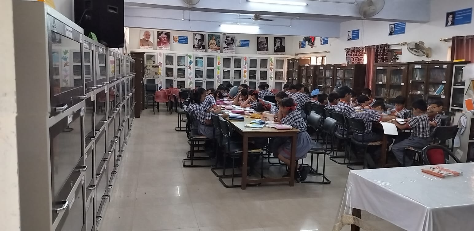 विद्यालय पुस्तकालय