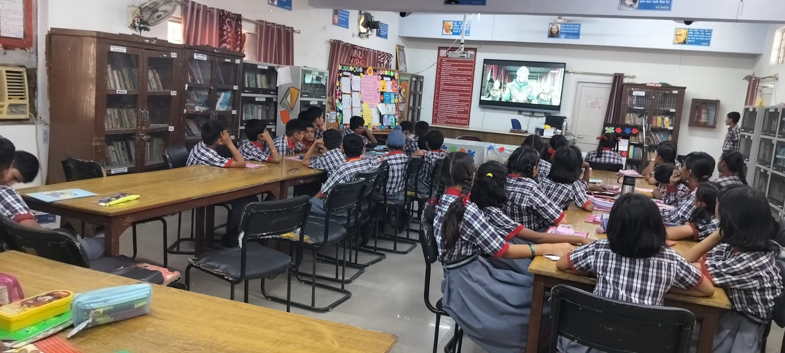 विद्यालय पुस्तकालय