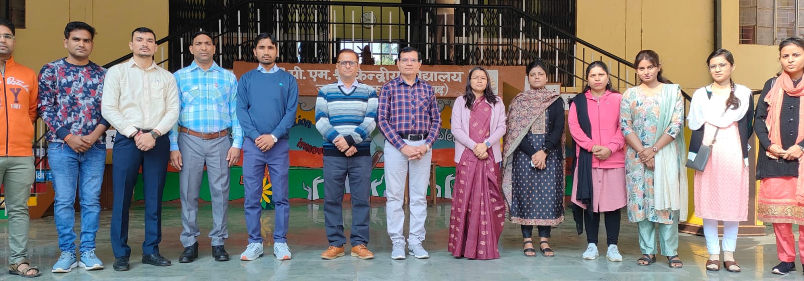 ऋतु पल्लवी द्वारा निरीक्षण