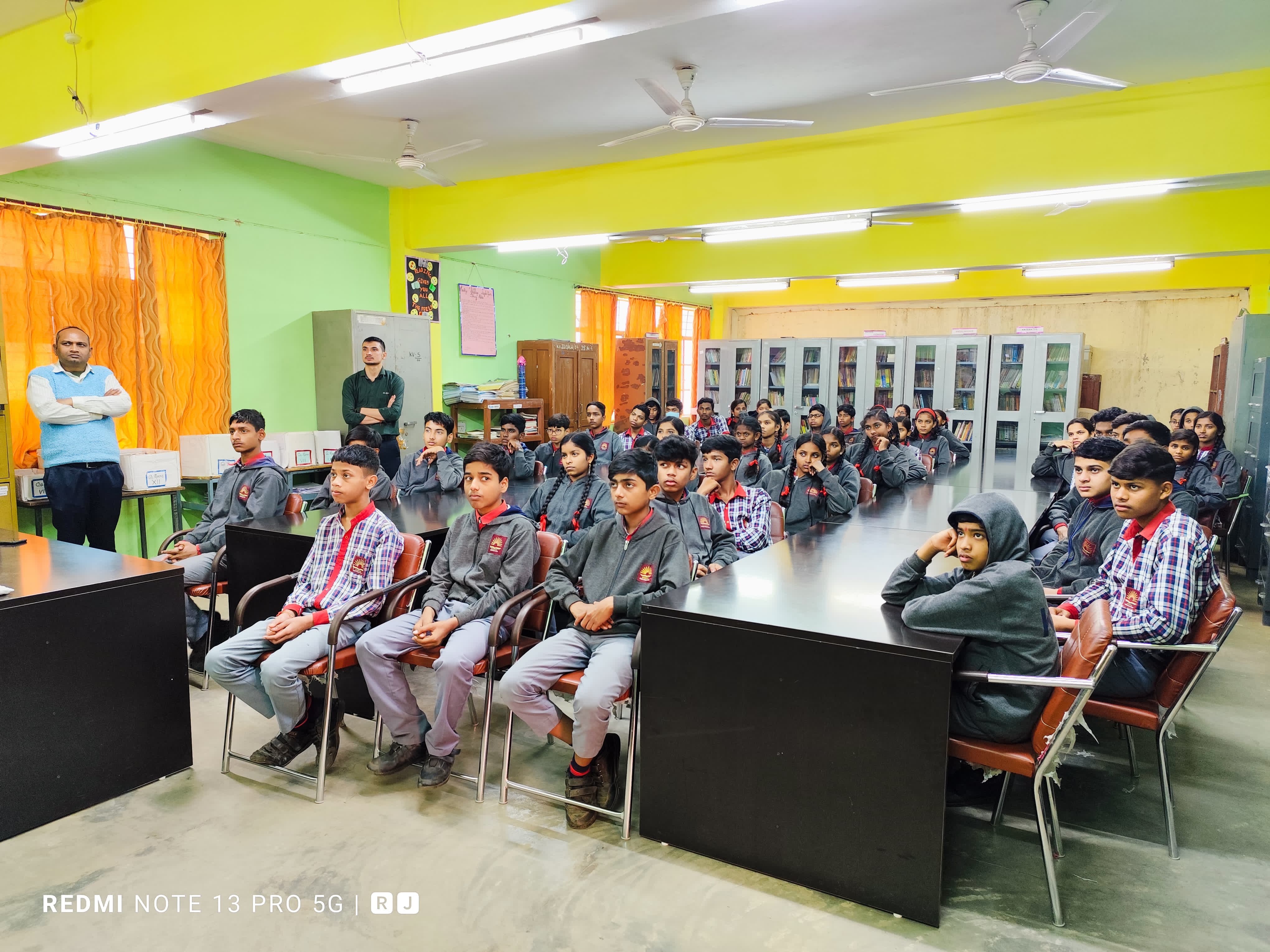 पुस्तकालय