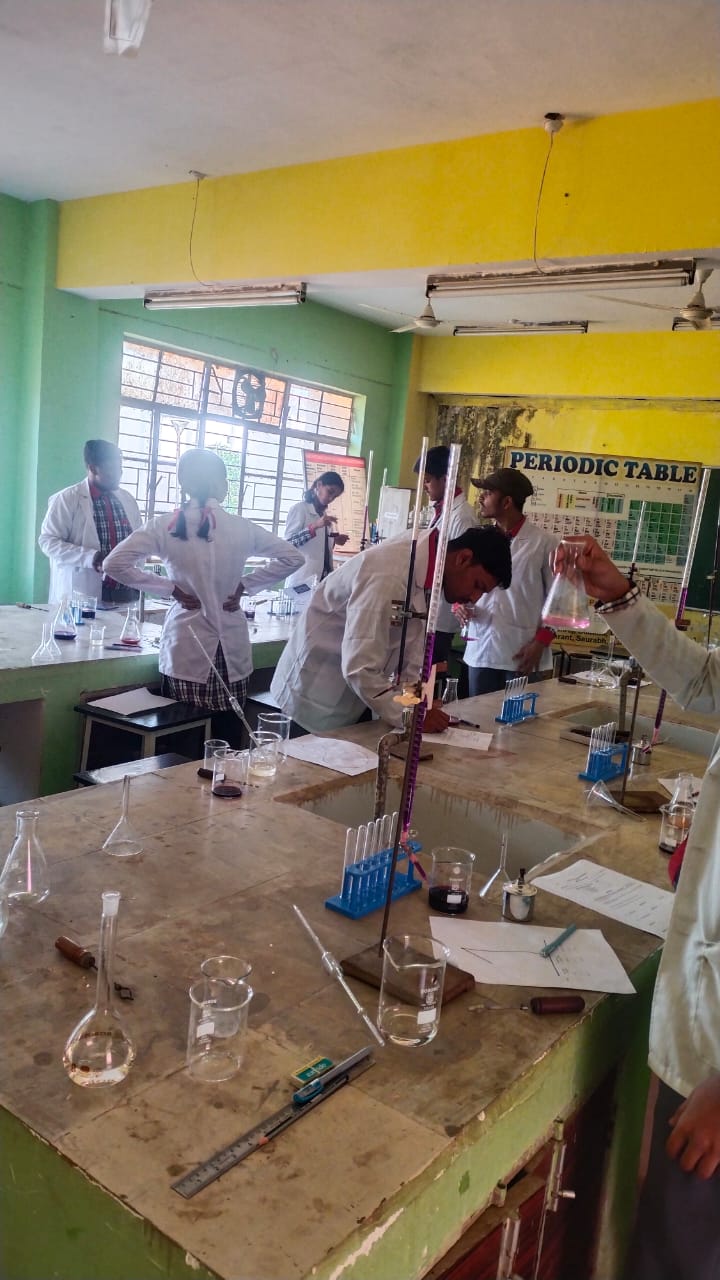 रसायन विज्ञान प्रयोगशाला