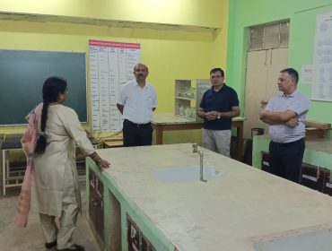 मुख्यालय का दौरा