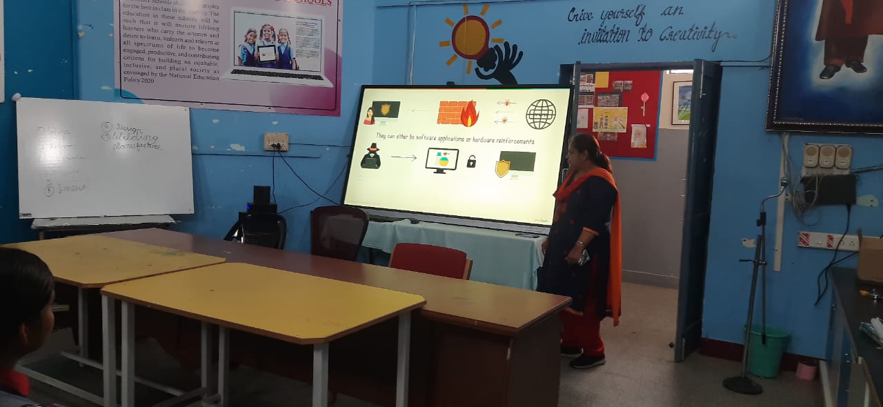 एलईडी पैनल