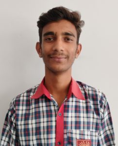 आर्यन कुरियाल 