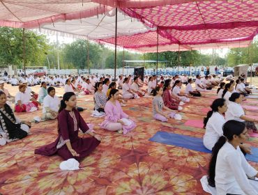 yoga day during aasna