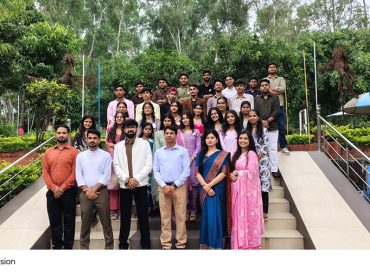 TEACHERS WITH 12 COMMERCE