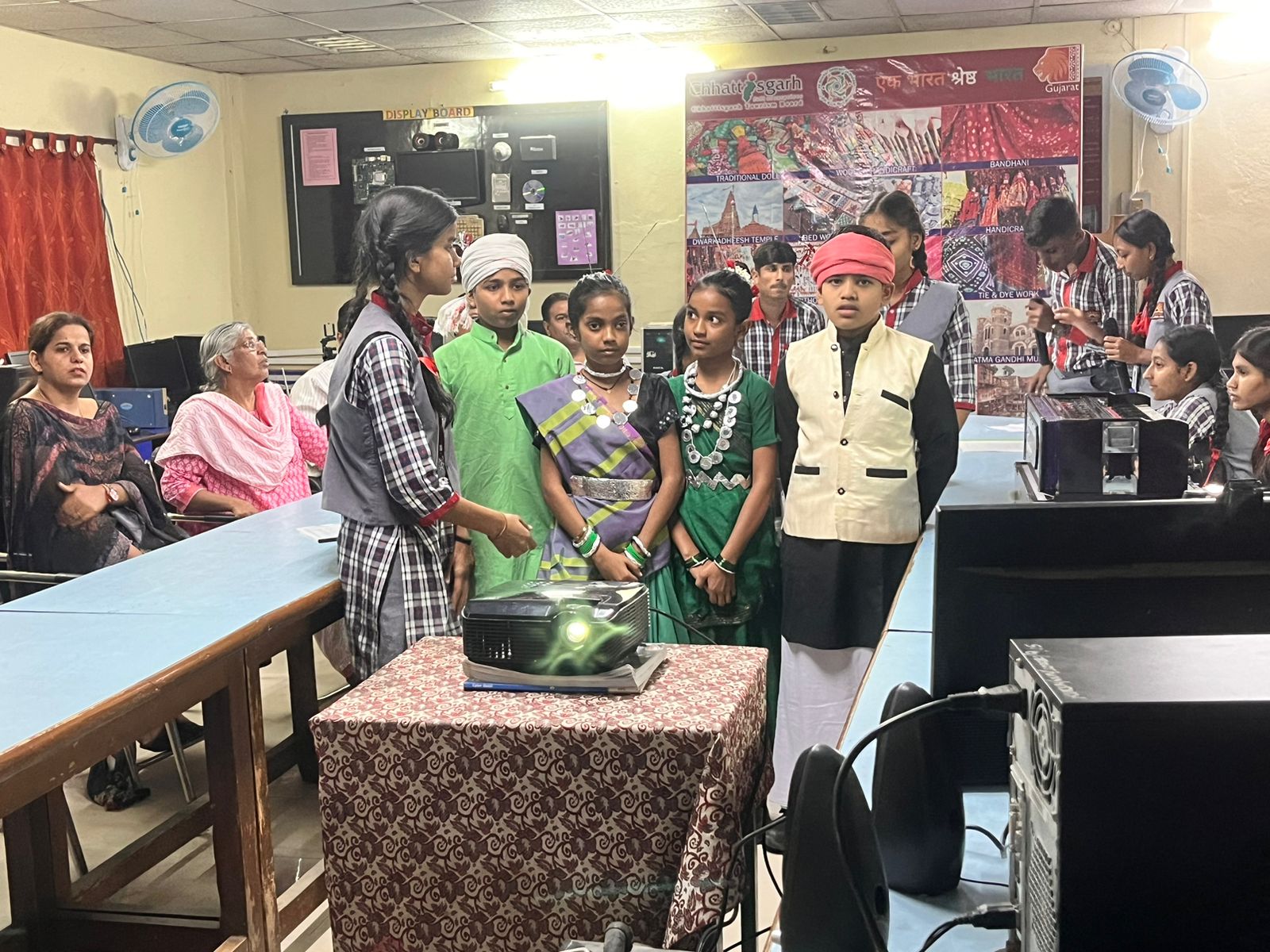 EK BHARAT SHRESTH BHARAT