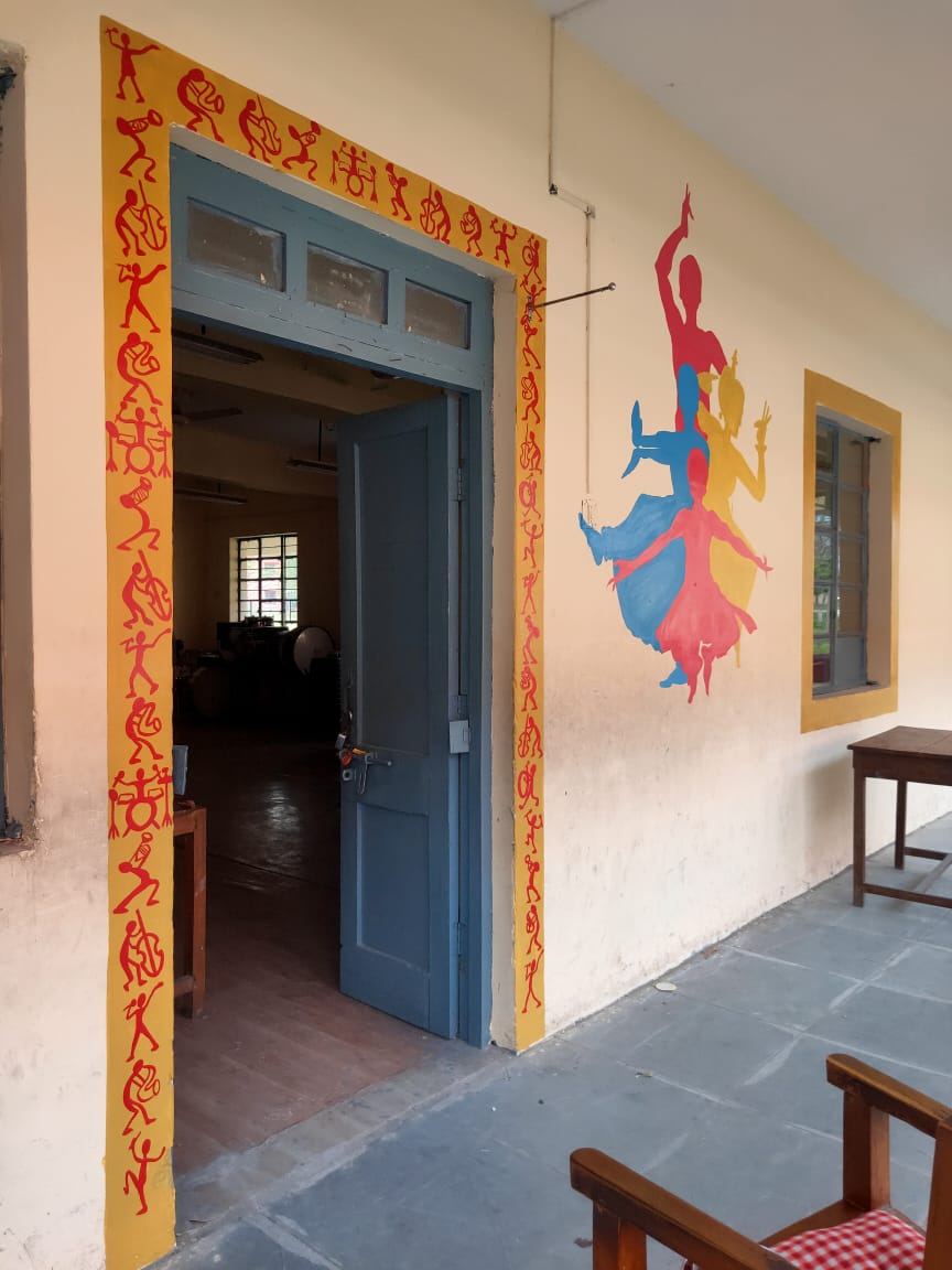 शिक्षण सहायता के रूप में निर्माण