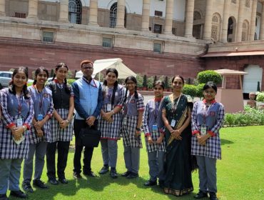 यूथ पार्लियामेंट