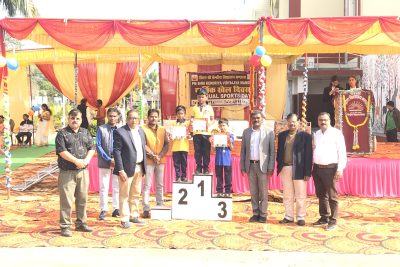 Children on victory stand