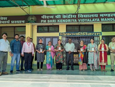 International women's day staff menbers