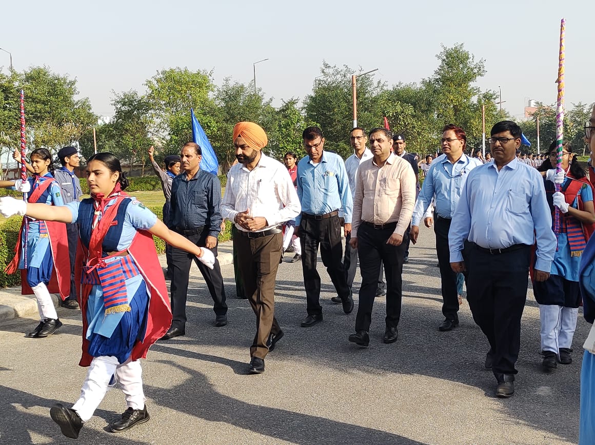 सहायक आयुक्त वार्षिक निरीक्षण पर