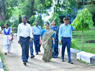 पैनल निरीक्षण दल के सदस्यों का आगमन