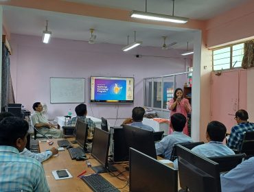 बड़े पैमाने पर जन सेवा कार्यक्रम
