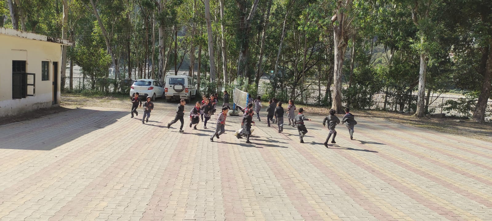 मजेदार दिन