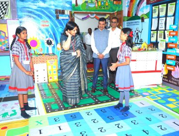 Hon’ble Commissioner KVS Ms Prachi Pandey inaugurated the state of the art STEM Lab at PM SHRI KV MEG and Centre