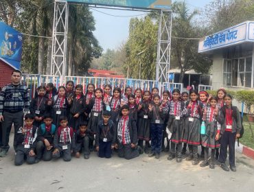 कक्षा 3 से 5 तक के विद्यार्थियों का क्षेत्र भ्रमण (वेरखा दुग्ध संयंत्र, गुरदासपुर)