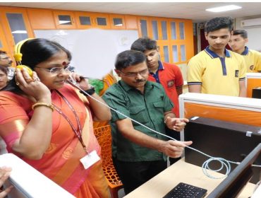 LANGUAGE LAB