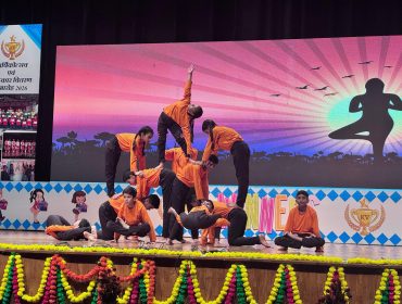 6 ANNUAL DAY 6