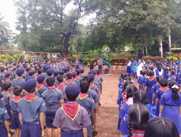 स्काउट्स और गाइड्स का शपथ ग्रहण समारोह