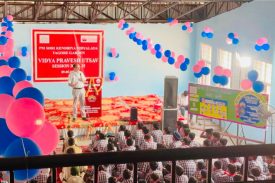 विद्या प्रवेश उत्सव – उपायुक्त का दौरा