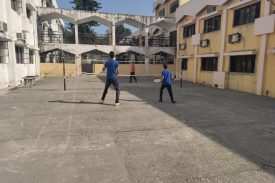 BADMINTON