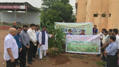 Plantation Drive Ek Ped Ma Ke Naam