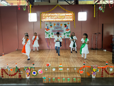 समूह नृत्य जूनियर