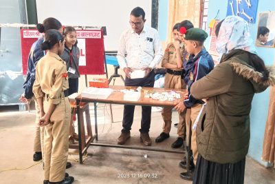 स्थानीय कारीगरों द्वारा प्रशिक्षण