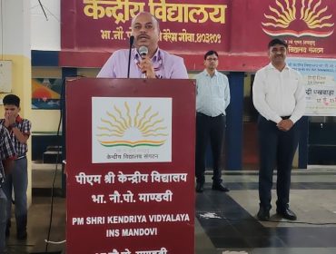 Shri Sumit Mehra Sir, AC KVS RO Mumbai Region Visit