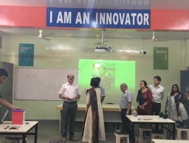 Image Showing: DC visit at School Library