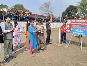 आनंद मेला में प्रतिभाग करते हुवे