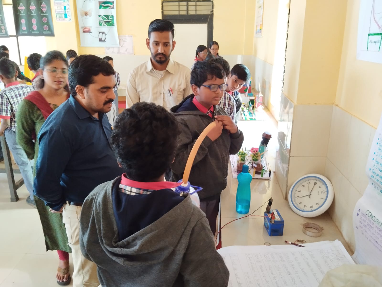 Science exhibition class