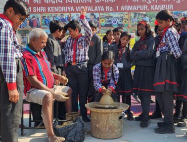 मिटटी के बर्तन की कार्यशाला