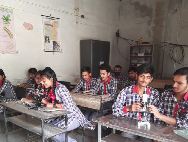 BIOLOGY LAB
