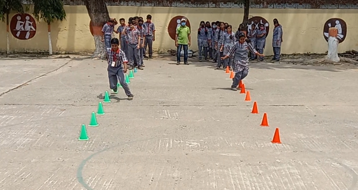 कोन दौड़