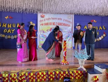 वार्षिक दिवस उत्सव दीपक प्रज्ज्वलन
