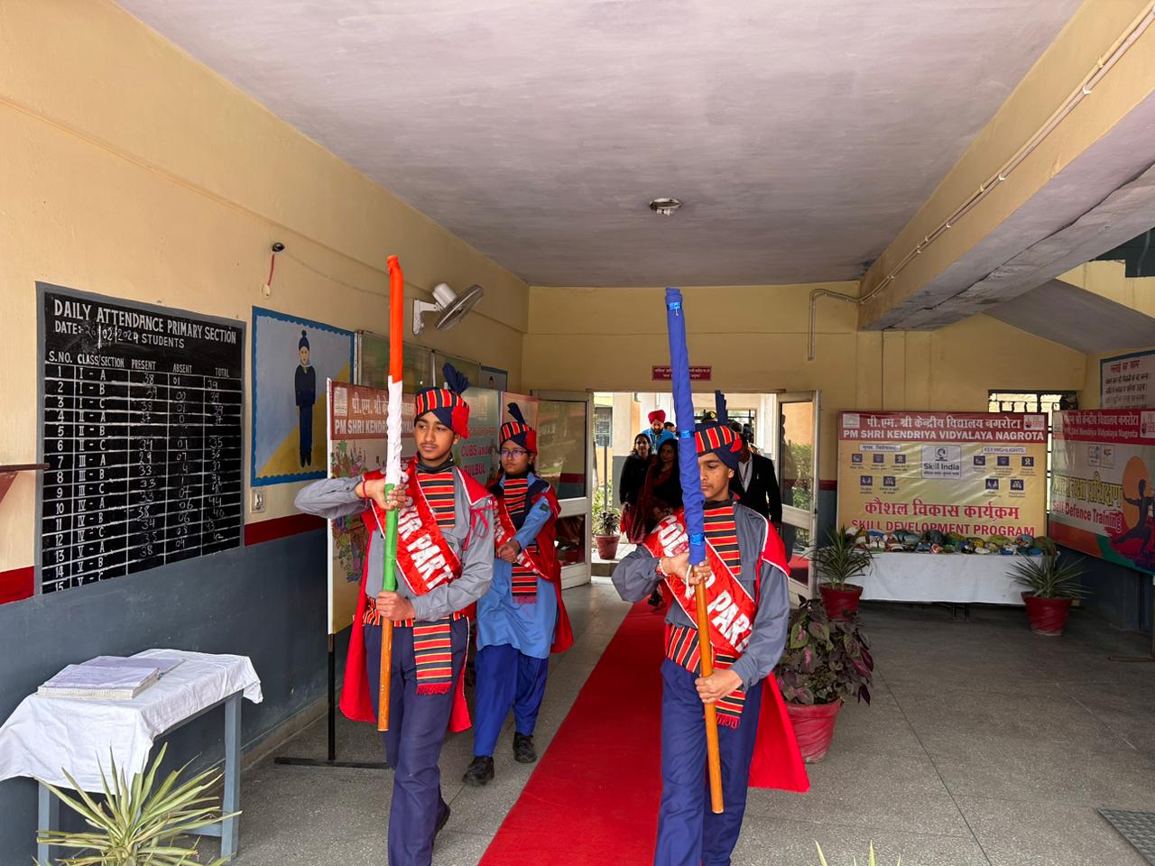 अध्यक्ष के साथ छात्र बातचीत