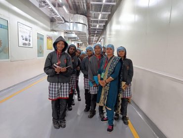 Factory Tour – MOOn BEVERAGES