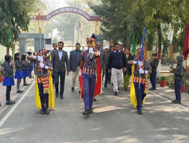 कलर पार्टी के साथ गणतंत्र दिवस का स्वागत