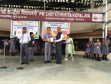 hindi diwas prize distribution (6)