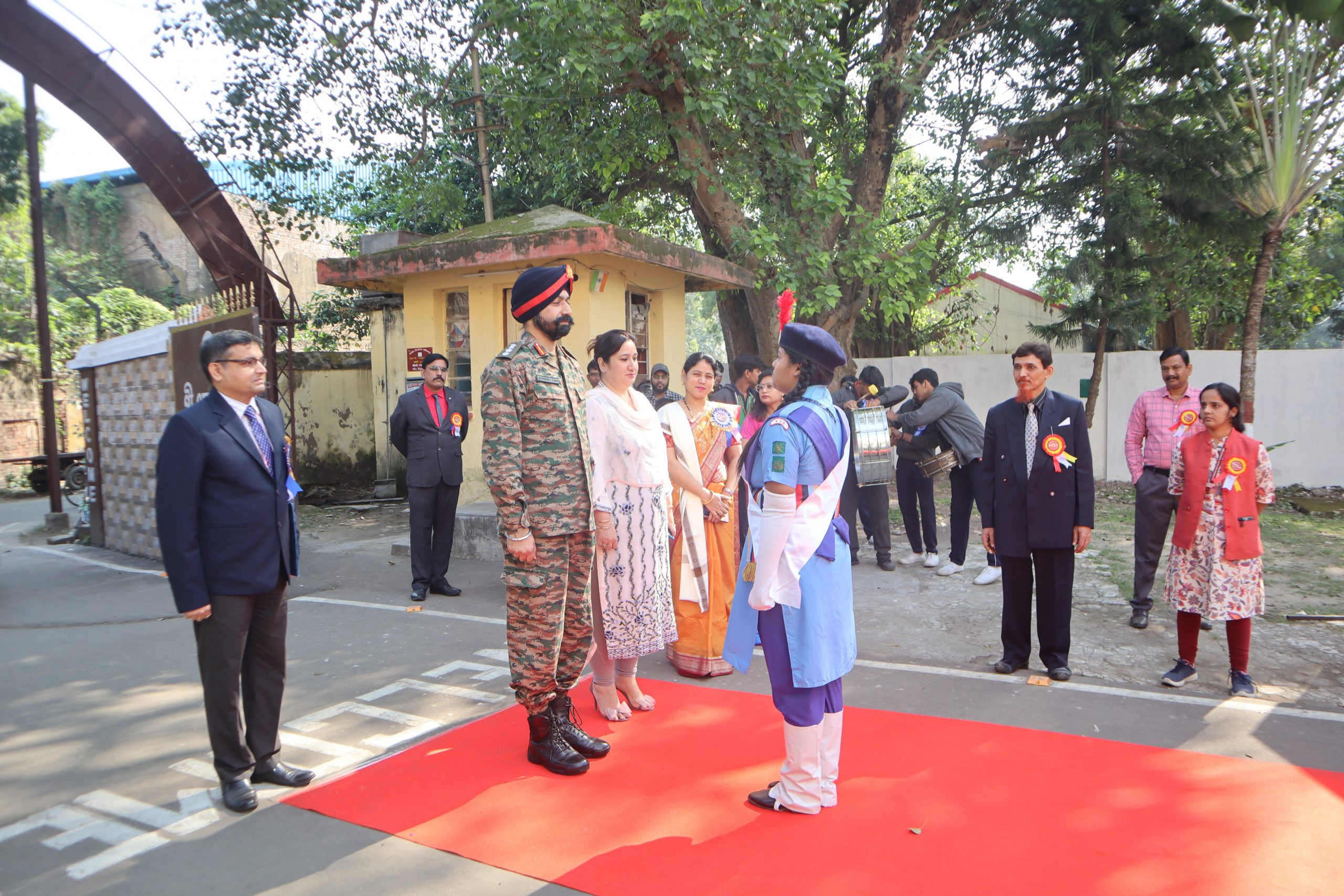 COLOUR PARTY WELCOMING CHAIRMAN, VMC, COL. J.S. VOHRA